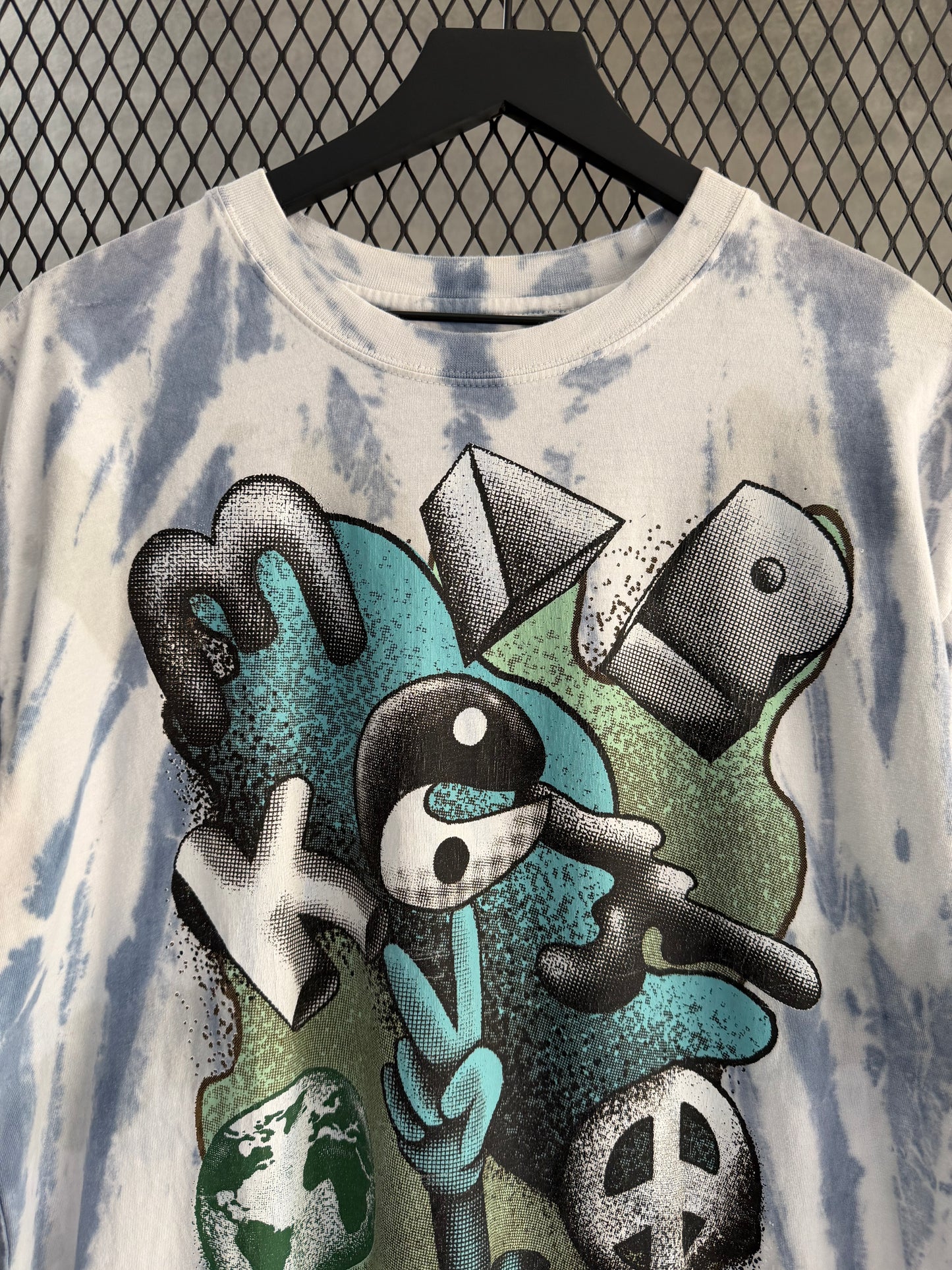Market Peace Earth Tee (Streetwear)