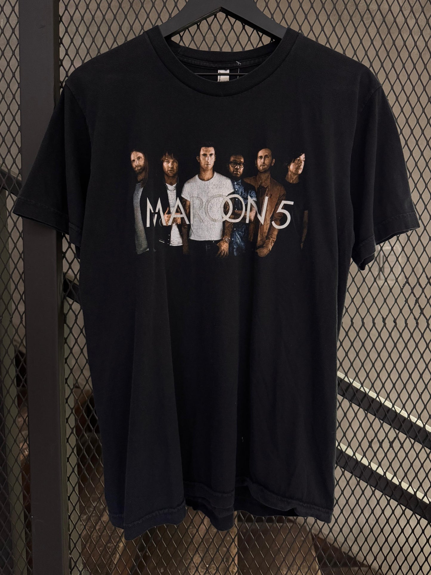 2016 Maroon 5 Tour Tee (Modern)