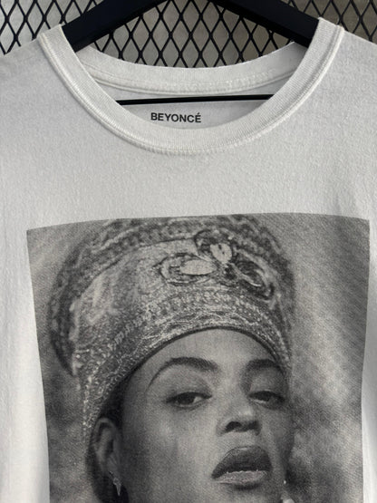 2010s Beyonce Portrait Tee