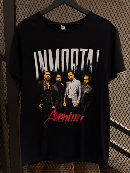 Aventura Inmortal Tour Tee (Modern)