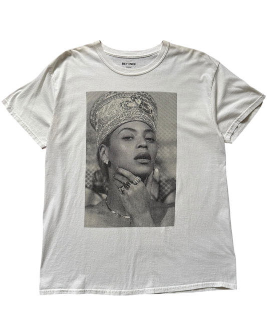 Beyoncé Portrait Tee (Modern)