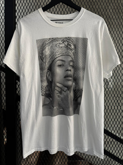 2010s Beyonce Portrait Tee