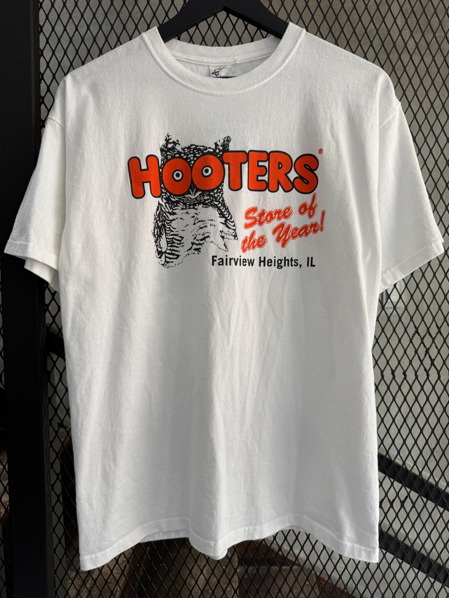 Vintage 2000s Hooters Promo Tee