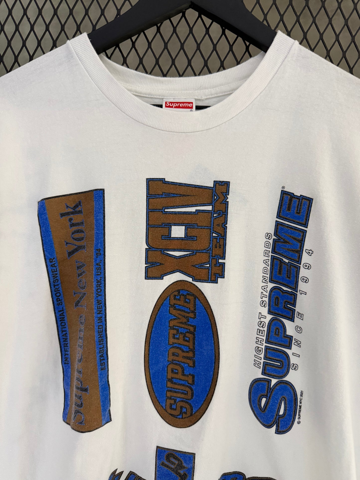 Supreme Multi Logos FW21 (Streetwear)